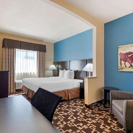 Best Western Plus Arlington North Hotel & Suites Grand Prairie Exterior foto