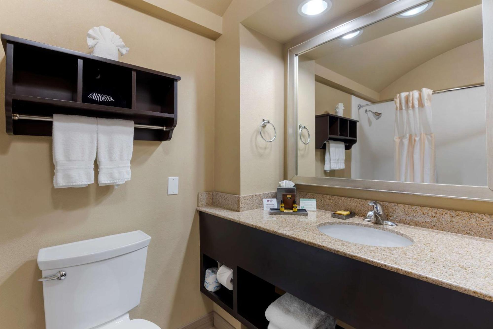 Best Western Plus Arlington North Hotel & Suites Grand Prairie Exterior foto