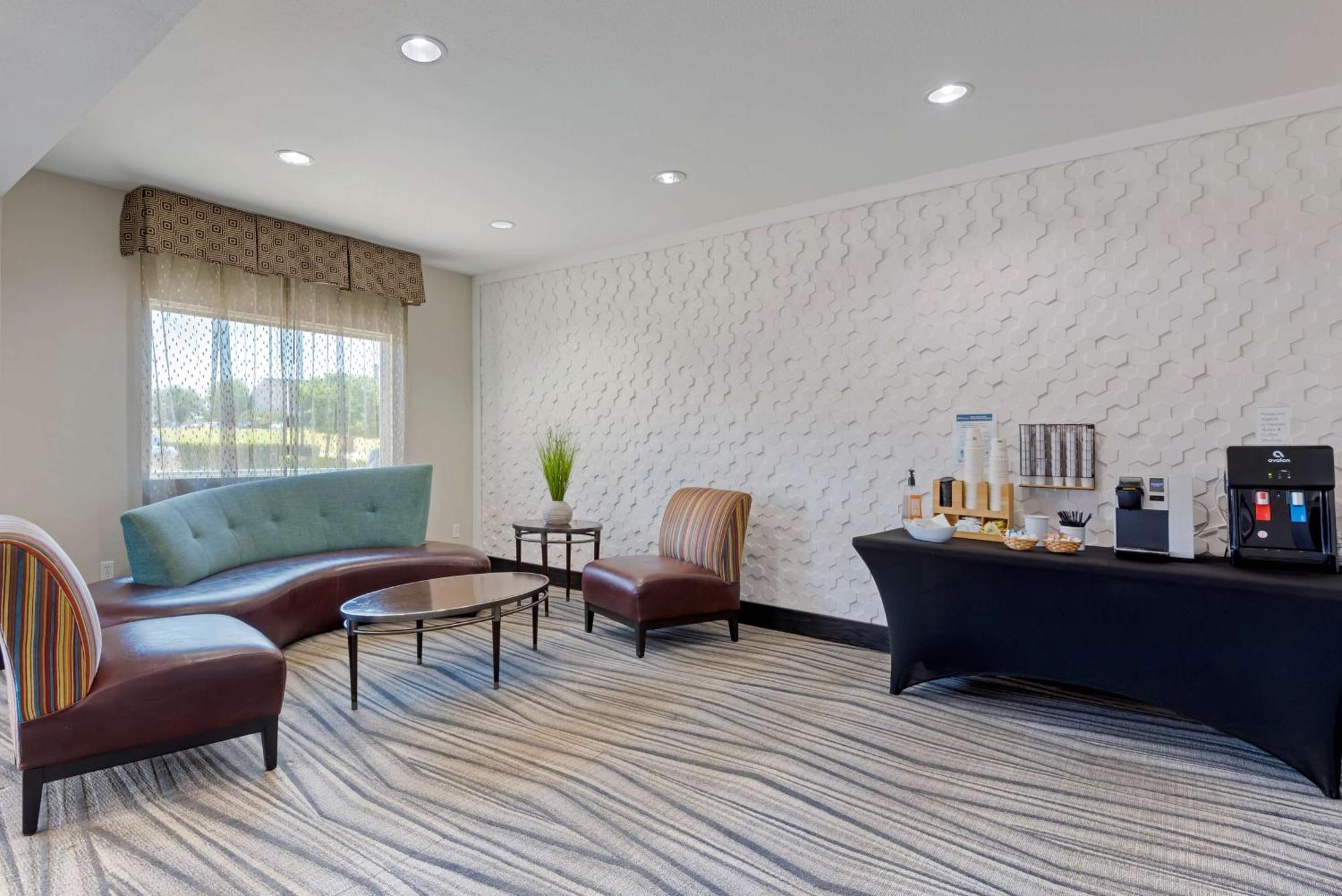 Best Western Plus Arlington North Hotel & Suites Grand Prairie Exterior foto